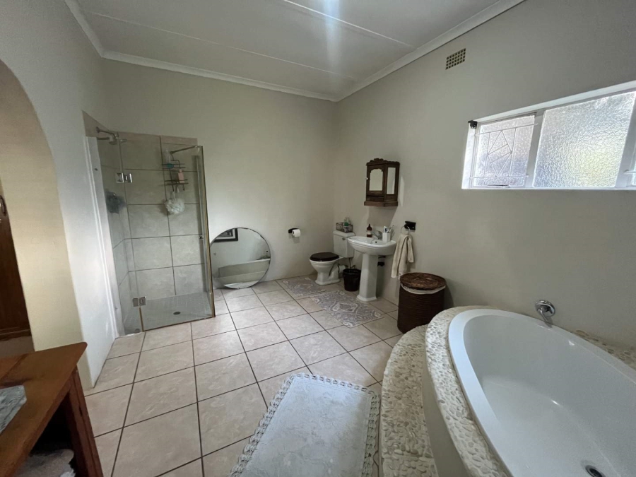 4 Bedroom Property for Sale in Middelpos Northern Cape